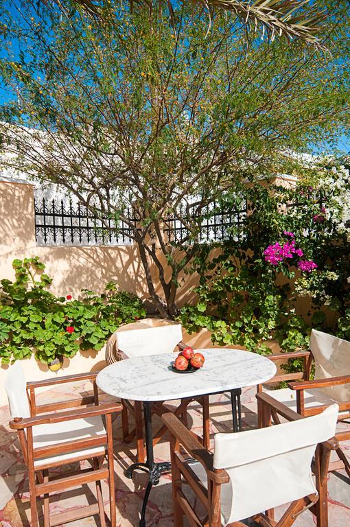 فندق Pýrgosفي  Donna'S House Santorini المظهر الخارجي الصورة